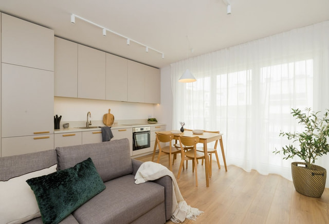 4-pokojowe | 66.75 m2 | Balkon | Internet w cenie | Bezpośrednio
