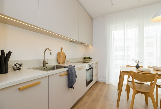 4-pokojowe | 66.75 m2 | Balkon | Internet w cenie | Bezpośrednio