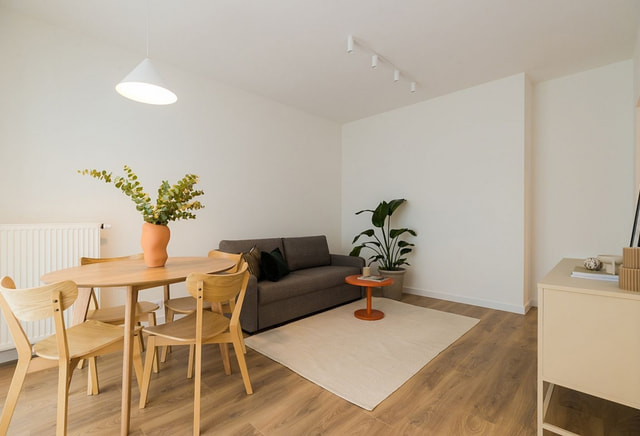 2-room | 36.2 m2 | Balcony | Internet included | Direct