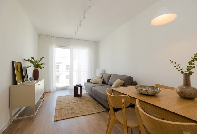 2-pokojowe | 46.7 m2 | Balkon | Internet w cenie | Bezpośrednio