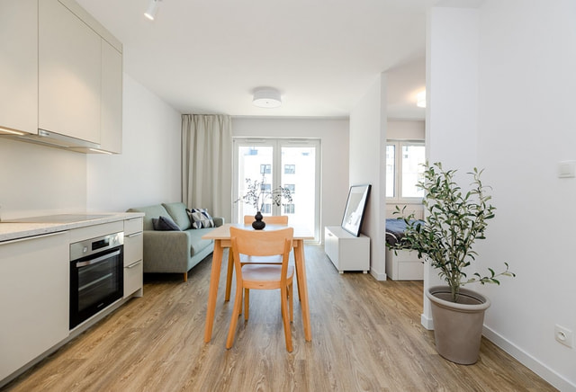 Studio | 31.7 m2 | Balkon | Internet w cenie | Bezpośrednio
