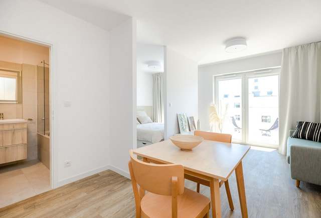 Studio | 31.7 m2 | Balcony | Internet included | Direct