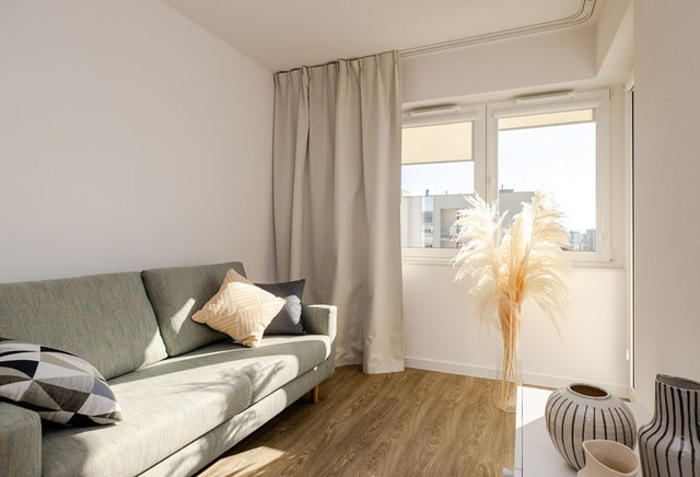 2-pokojowe | 33.4 m2 | Balkon | Internet w cenie | Bezpośrednio