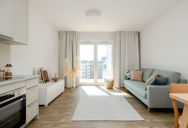 2-pokojowe | 42.6 m2 | Balkon | Internet w cenie | Bezpośrednio