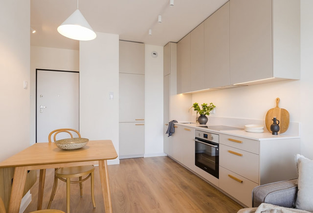 2-pokojowe | 37.93 m2 | Balkon | Internet w cenie | Bezpośrednio