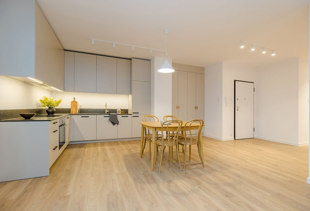 4-pok | 75 m2 | Balkon | Bezpośrednio | Już dostępne | Pets Friendly