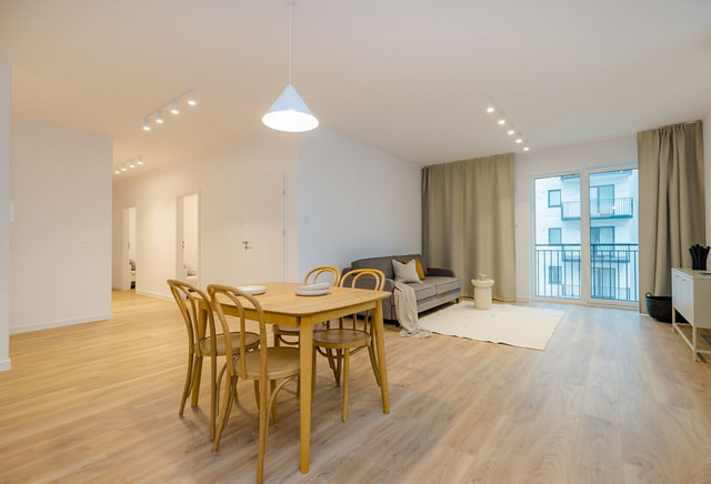 4-pok | 76 m2 | Balkon | Bezpośrednio | Już dostępne | Pets Friendly