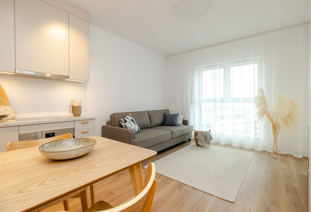 2-pokojowe | 34.4 m2 | Balkon | Internet w cenie | Bezpośrednio
