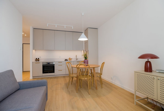 PETS FRIENDLY | 2-pok | 35.6 m2 | Ogród 20 m2 | RENT FREE 1 MIESIAC