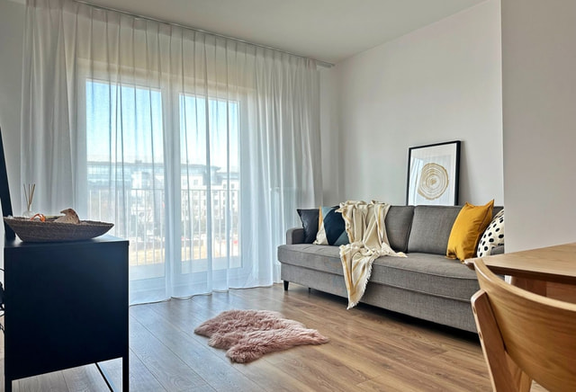2-pokojowe | 43.9 m2 | Balkon | Internet w cenie | Bezpośrednio