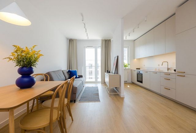 2-pokojowe | 46.62 m2 | Balkon | Internet w cenie | Bezpośrednio