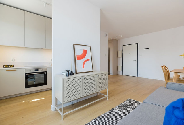 2-room | 46.57 m2 | Balcony | Internet included | Direct