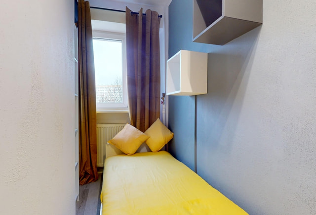 Pokój jednoosobowy #2 przy ul. Wrzeciono 46