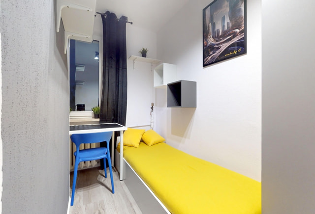 Single room #4 at Zamany 6