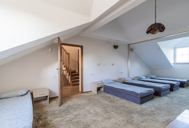 5-osobowy pokój nr 3, Orunia