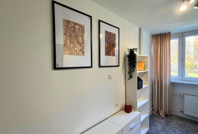 (POWS.103.3) Single room