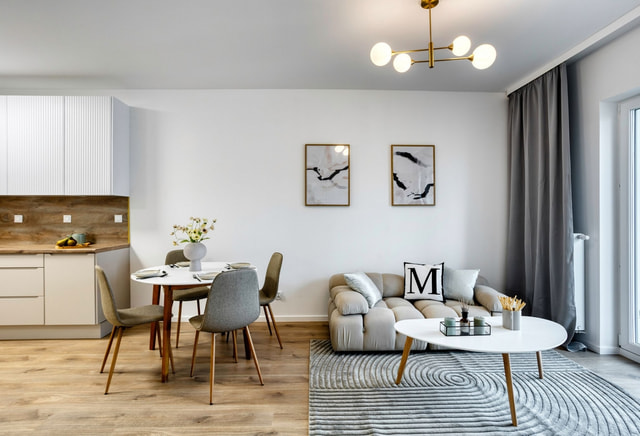 40m2/ 2 pokoje/ Bohaterów Kragujewca