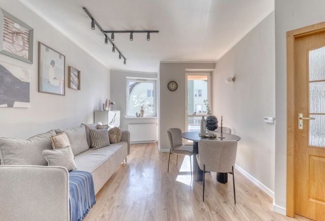 32 m2 / 2 rooms / Karolewska