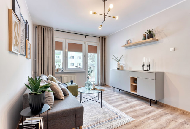 35 м2/ 2 кімнати/ Януш Корчак