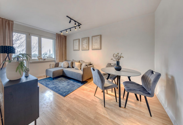 48 м2/ 3 кімнати/ Казарми