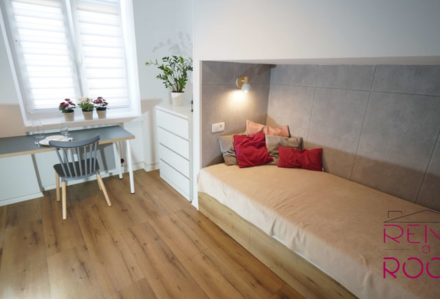 SIENKIEWICZA 29  DW. FABRYCZNY Pokój jednoosobowy NR 4