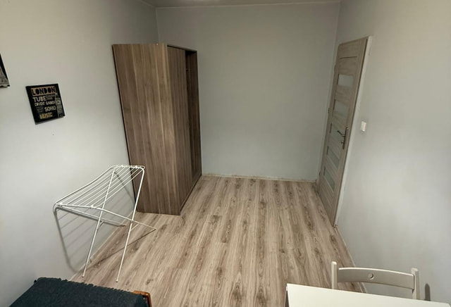 Pokój jednoosobowy #3 przy ul. Małcużyńskiego 5