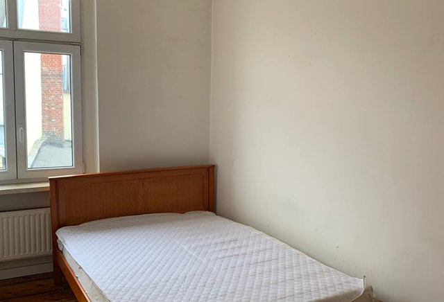 | 2-room apartment | Strzałowa Street | Center |
