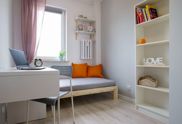 Pokój jednoosobowy #5 przy ul. Umińskiego 3