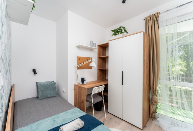 ul. Siewna 23 (pokój 1-osobowy z balkonem nr 5)