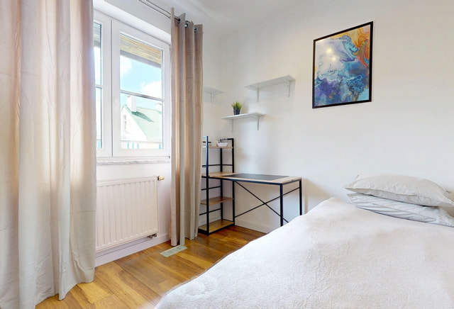 Pokój jednoosobowy #8 przy ul. Powstańców Śląskich 87/267