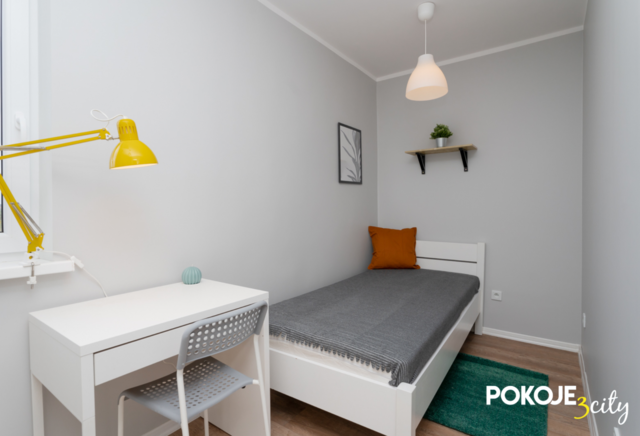 Pokój 1-osobowy nr 1, ul. Związku Jaszczurczego 1