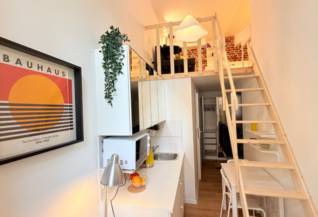 (REJA.29.1.5)Modern apartment with private bathroom and kitchen