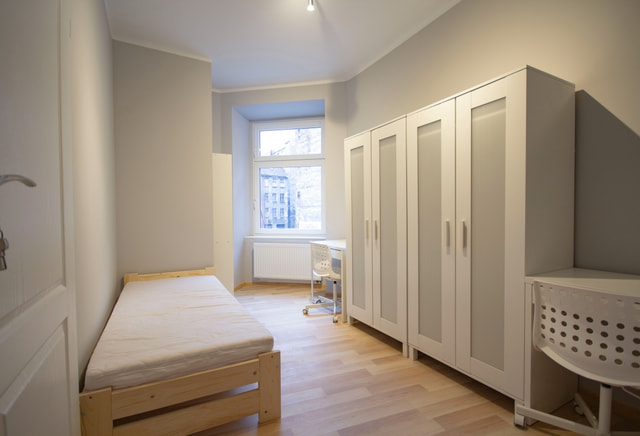 Wygodny pokój 1-os.,  Łukasińskiego – Centrum, dwie pełne łazienki