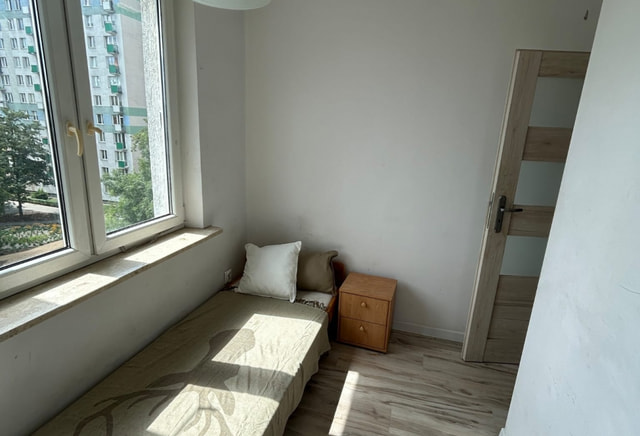 Pokój jednoosobowy #1 przy ul. Bełdan 3