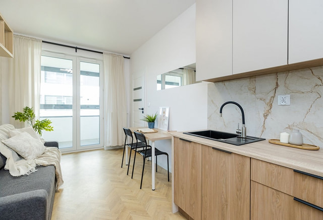 Przestronna kawalerka w nowym budynku obok SKM i Metro Bródno