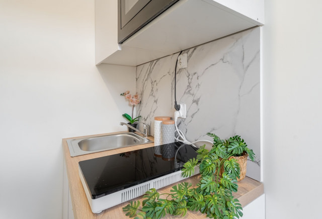 New room with private bathroom in the center of Szczecin next to the university.