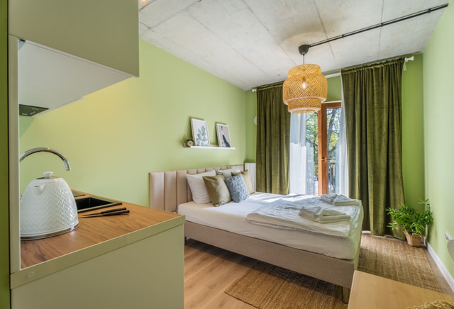 Przytulna kawalerka z balkonem. Wszystkie opłaty w cenie ! 