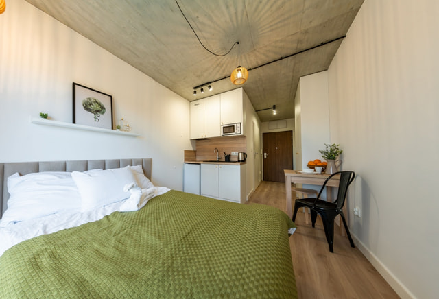 Stylowa kawalerka z ogródkiem 