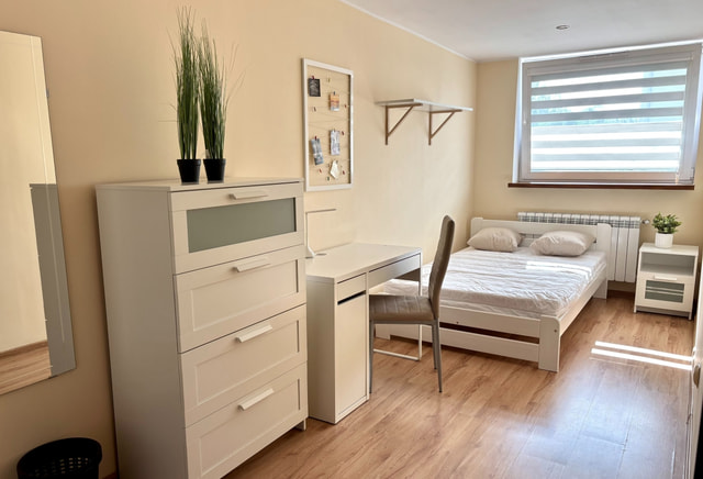 Bright room near the center!