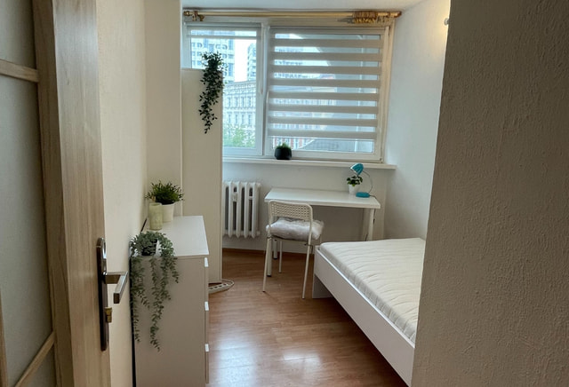 Przytulny pokój na pl. Grunwaldzkim!