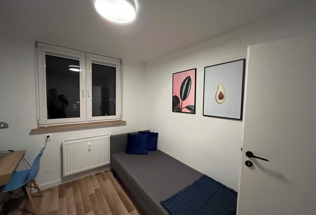 Jednoosobowy pokój #1 przy ul. Remiszewskiej 18