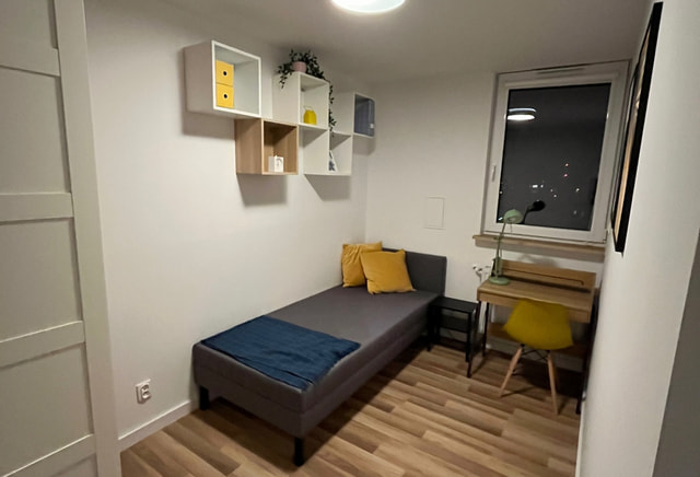 Jednoosobowy pokój #4 przy ul. Remiszewskiej 18