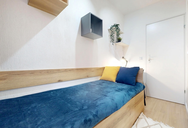 Jednoosobowy pokój #3 przy ul. Nicejska 1