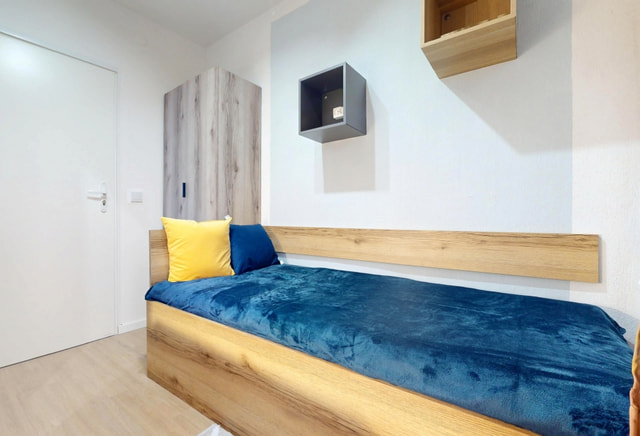 Jednoosobowy pokój #4 przy ul. Nicejska 1