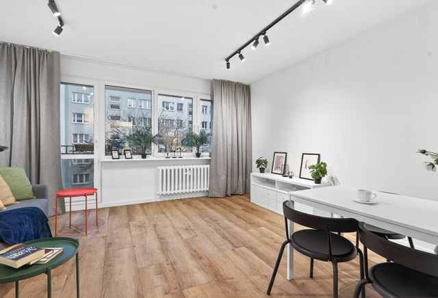 Jasne mieszkanie w świetnej lokalizacji — od zaraz