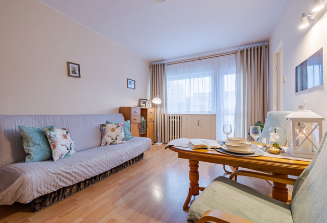 2-pokojowe mieszkanie z jasną kuchnią i wanną, Łanowa 26