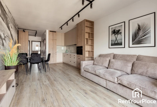 Nowoczesne, trzypokojowe mieszkanie z widokiem na Starówkę