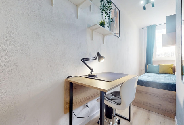 Pokój jednoosobowy #1 przy ul. Wrzeciono 3/86