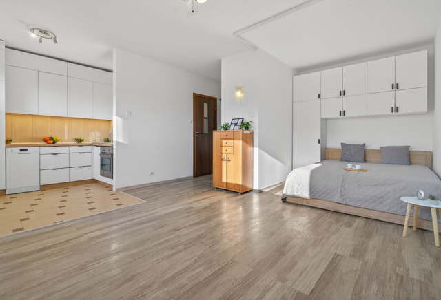 32m2 - przestronna kawalerka, dobry standard!