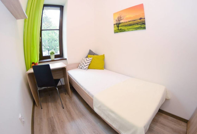 Beautiful single room in the center, next to Nowy Kleparz
